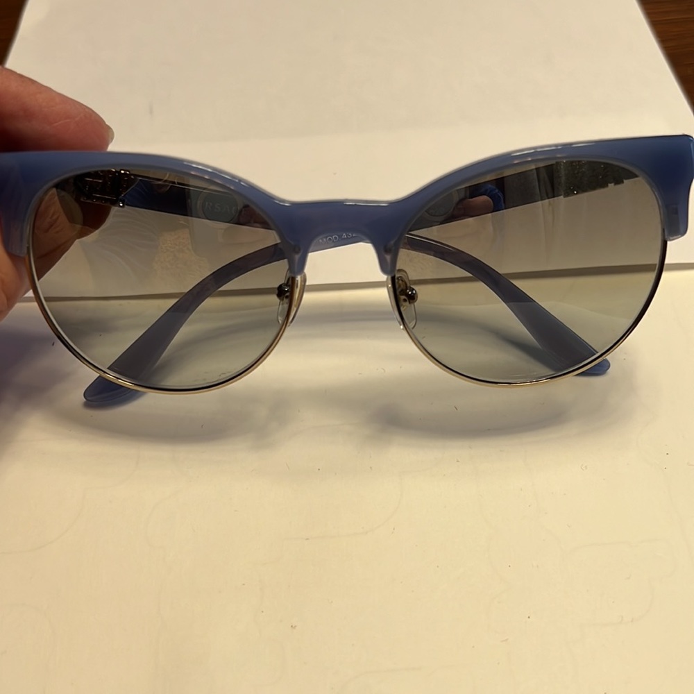 Versace sunglasses - Picture 4 of 13